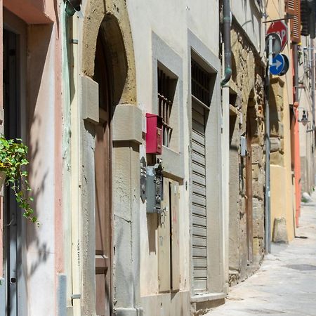 LA FIABA DEL CARTAZUCCHERO Possibilità di self check-in Arezzo Exterior foto