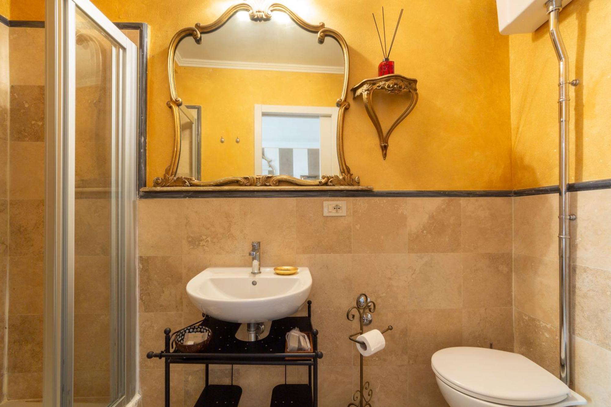 LA FIABA DEL CARTAZUCCHERO Possibilità di self check-in Arezzo Exterior foto